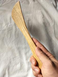 木べら　スパチュラ　右利き用　栗の木　ナチュラル【kumk0005】