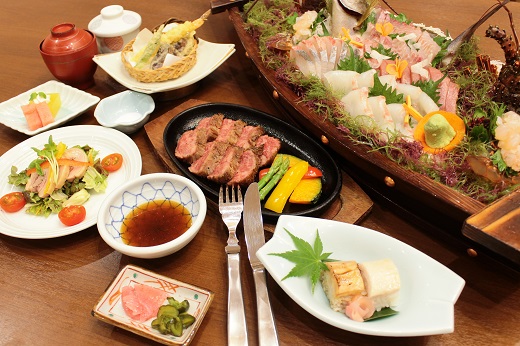 【プライベート花火付き！】入鹿温泉ホテル瀞流荘ペア宿泊券 一泊二食付きS【irsi0004】