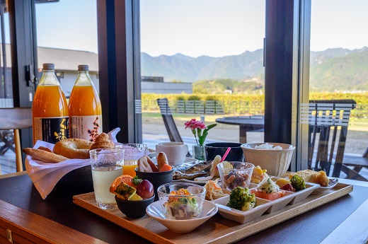 世界遺産リゾート 里創人 熊野倶楽部 宿泊割引券 50,000円分 【ミシュランガイド2019 三重旅館部門 最高ランク評価☆】 宿泊券 宿泊チケット チケット 割引券 トラベルクーポン トラベル 旅行 観光 温泉 グルメ 人気 おすすめ 三重県 熊野市【madm0002】