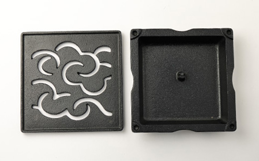 くわな鋳物の蚊やり器　雲