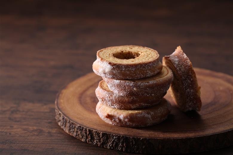 ミニリアスバウムクーヘン / バームクーヘン バウムクーヘン お菓子 スイーツ 焼き菓子 おやつ デザート 洋菓子 お取り寄せ 人気 ギフト プレゼント お祝い 結婚祝い 内祝い 伊勢 志摩 三重県 8000円 8千円 八千円