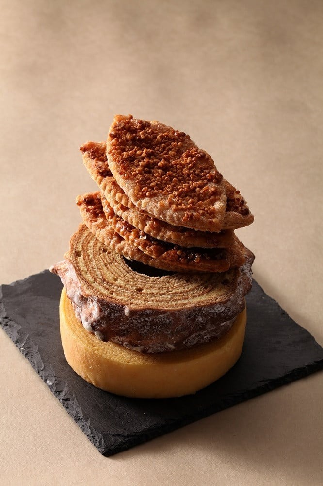 寿栄 / バームクーヘン バウムクーヘン リーフパイ セット 詰め合わせ お菓子 スイーツ 焼き菓子 おやつ デザート 洋菓子 お取り寄せ 人気 ギフト プレゼント お祝い 結婚祝い 内祝い 21000円 2万1000円 二万千円 伊勢 志摩 三重県