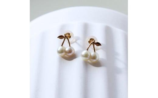 双子真珠 ツインパール アコヤ真珠 無調色 ナチュラルカラー K１８ チェリーピアス / 18金 あこや ピアス 真珠 伊勢志摩 志摩 アクセサリー ギフト パール ホワイトデー クリスマス 誕生日 さくらんぼ チェリー
