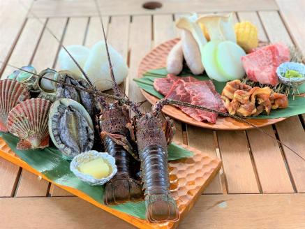 カブクリゾートペア宿泊券（トレーラーハウス利用） / 伊勢志摩 伊勢 志摩 三重 旅行券 旅行 体験 宿泊 観光 貸し切り 貸切 グランピング サウナ バーベキュー アウトドア キャンプ いせ しま かんこう りょこう 食べる 泊まる 遊ぶ