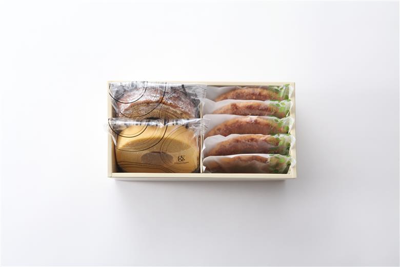 寿栄 / バームクーヘン バウムクーヘン リーフパイ セット 詰め合わせ お菓子 スイーツ 焼き菓子 おやつ デザート 洋菓子 お取り寄せ 人気 ギフト プレゼント お祝い 結婚祝い 内祝い 21000円 2万1000円 二万千円 伊勢 志摩 三重県