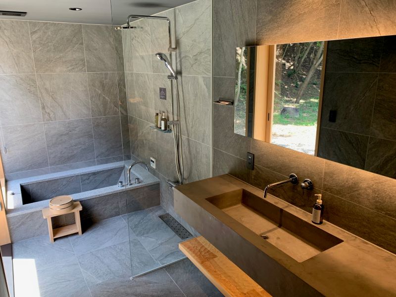 1組限定 Retreat villa iki 宿泊券 (6名様まで) 素泊り／伊勢志摩 伊勢 志摩 三重 旅行 旅行券 宿泊 チケット ヴィラ 一棟貸し ペット 家族 友人 グループ カップル 夫婦 海 サーフィン ヨガ 散歩 海水浴 サウナ 泊まる BBQ バーベキュー 貸し切り 自然 愛犬 森の中 粋 リトリート プライベート ドッグラン コテージ