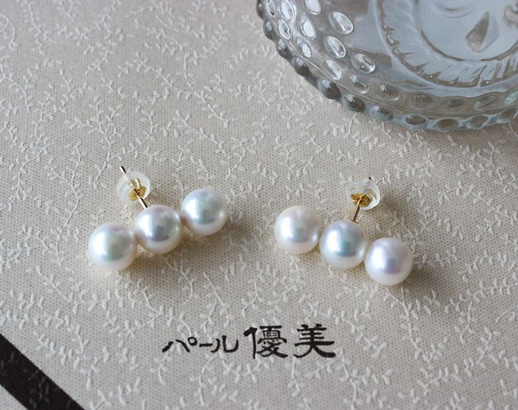 真珠 ピアス K18 7ミリ ～ 7.5ミリ アクセサリー パール ゴールド 三重県 伊勢 志摩 プレゼント 人気 クリスマス バレンタイン ホワイトデー カジュアル レディース シンプル / 志摩産 アコヤ真珠 7-7.5ミリ 3粒 ライン ピアス (K18YG)