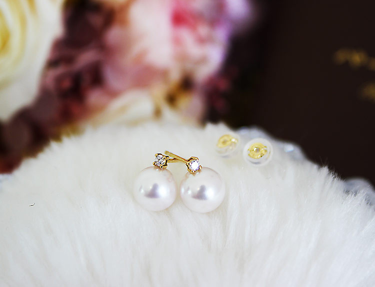 真珠 アクセサリー ピアス パール ジュエリー ダイヤモンド ダイヤ 18金 ゴールド 8mm 三重県 伊勢志摩 志摩 志摩市 本真珠 プレゼント 人気 冠婚葬祭 結婚式 誕生日 記念日 慶事 / 志摩産 アコヤ真珠 【大珠8ミリ 高品質】 ピアス ( K18YG )