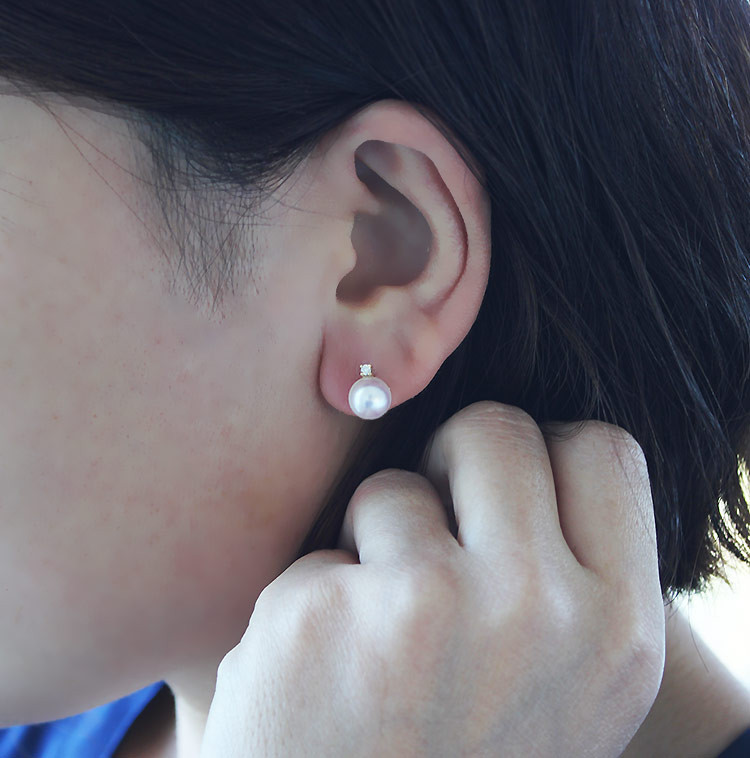 真珠 アクセサリー ピアス パール ジュエリー ダイヤモンド ダイヤ 18金 ホワイトゴールド 8mm 三重県 伊勢志摩 志摩 志摩市 本真珠 プレゼント 人気 冠婚葬祭 結婚式 誕生日 記念日 慶事 / 志摩産 アコヤ真珠 【大珠8ミリ 高品質】 ピアス ( K18WG )