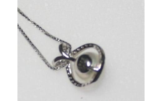 【035-17】真珠の里　アコヤ真珠付き　キラキラペンダント*