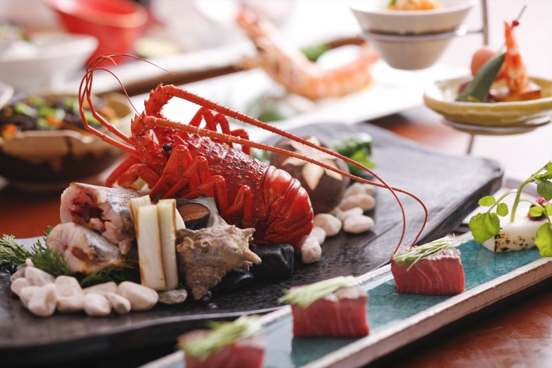 汀渚 ばさら邸 別邸 漣のはなれ 1泊２食付き ペアご宿泊券*／伊勢志摩 伊勢 志摩 三重 旅行 観光 いせ しま かんこう りょこう チケット 旅行券 宿泊券 トラベル 1泊2食 ペア 高級 旅館 宿 チケット 夫婦 おすすめ 温泉 ばさら 食 食事 露天風呂 賢島 別邸 スパ カップル