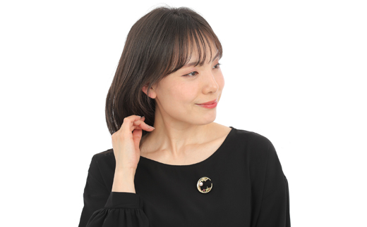 老舗の真珠専門店・アコヤ真珠ブローチ SV925(金色) 8.0～8.5ミリ / 伊勢志摩 伊勢 志摩 英虞湾 真珠 パール アコヤ貝 アクセサリー ブローチ 冠婚葬祭 慶事 結婚式 入学式 卒業式 ギフト フォーマル プレゼント 誕生石 ジュエリー 記念日