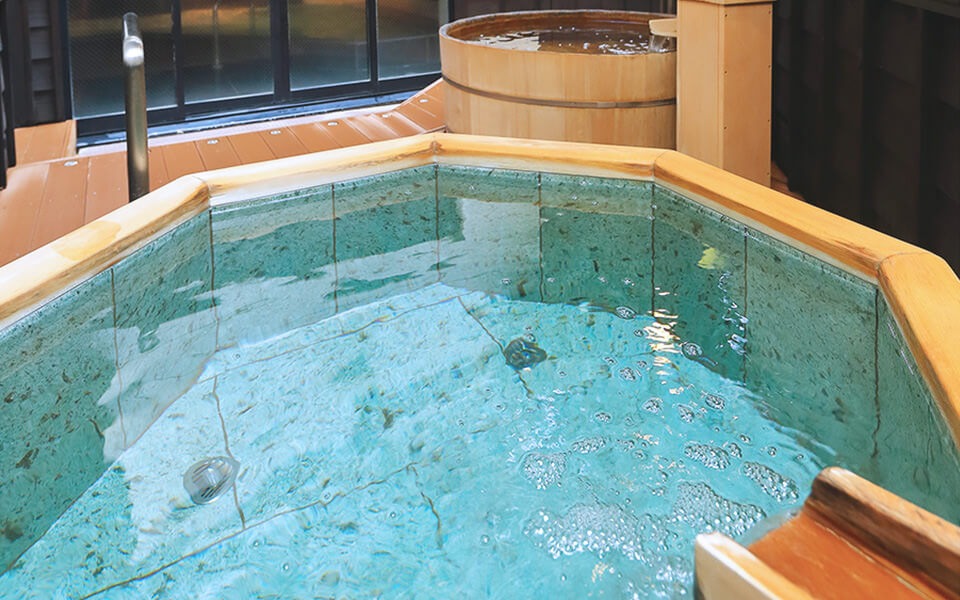 美食の宿で志摩の恵みを堪能するペア宿泊券 / 伊勢志摩 伊勢 志摩 三重 旅行 観光 いせ しま かんこう りょこう チケット 旅行券 宿泊 トラベル 金券 食 人気 おすすめ リゾート プロヴァンス 宿 ペア コース料理 温泉 天体観測 旬