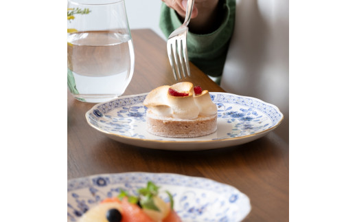 ケーキ 皿 19ｃｍ ５枚 セット プレート NARUMI 食器 三重 志摩 伊勢志摩 デザート スイーツ 白 青 ホワイト ブルー 三重ナルミ ナルミ ボーンチャイナ ギフト プレゼント 包装 贈答用 贈答品