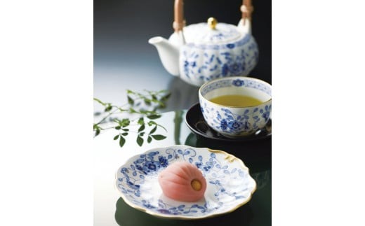 ≪NARUMI≫【ミラノ】茶器揃（茶托付）* 三重 志摩 伊勢志摩 食器 茶器揃 茶器 茶托 土瓶 湯呑 茶 和 セット ブルー NARUMI 三重ナルミ ナルミ ミラノ ボーンチャイナ ギフト プレゼント 包装 贈答用 贈答品 【100-48】