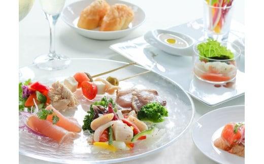 志摩地中海村「ヴィラスイート」ペア1泊2食付券（バイキング）／伊勢志摩 伊勢 志摩 旅行 旅行券 チケット 宿泊券 宿泊 ペア宿泊券 1泊2食 バイキング 地中海 ホテル スイート 平日 限定 ヴィラ カップル 夫婦 家族 いせ しま りょこう 240000万円 24万円 二十四万円