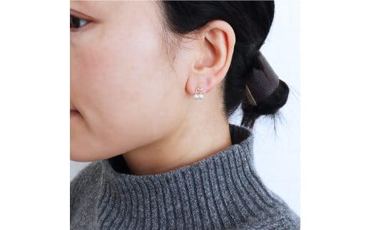 双子真珠 ツインパール アコヤ真珠 無調色 ナチュラルカラー K１８ チェリーピアス / 18金 あこや ピアス 真珠 伊勢志摩 志摩 アクセサリー ギフト パール ホワイトデー クリスマス 誕生日 さくらんぼ チェリー