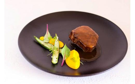 志摩地中海村「Rias by Kokotxa」ペアランチ券*／伊勢志摩 伊勢 志摩 観光 食事 ランチ ホテル チケット お食事券 ペア 地中海 ランチ券 日帰り いせ しま 昼食 お昼 入場券 50000円 5万円 五万円