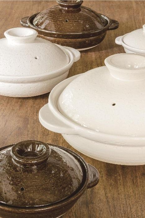 長谷園の「伊賀土鍋 アメ釉」中（2～4人用）DC-02