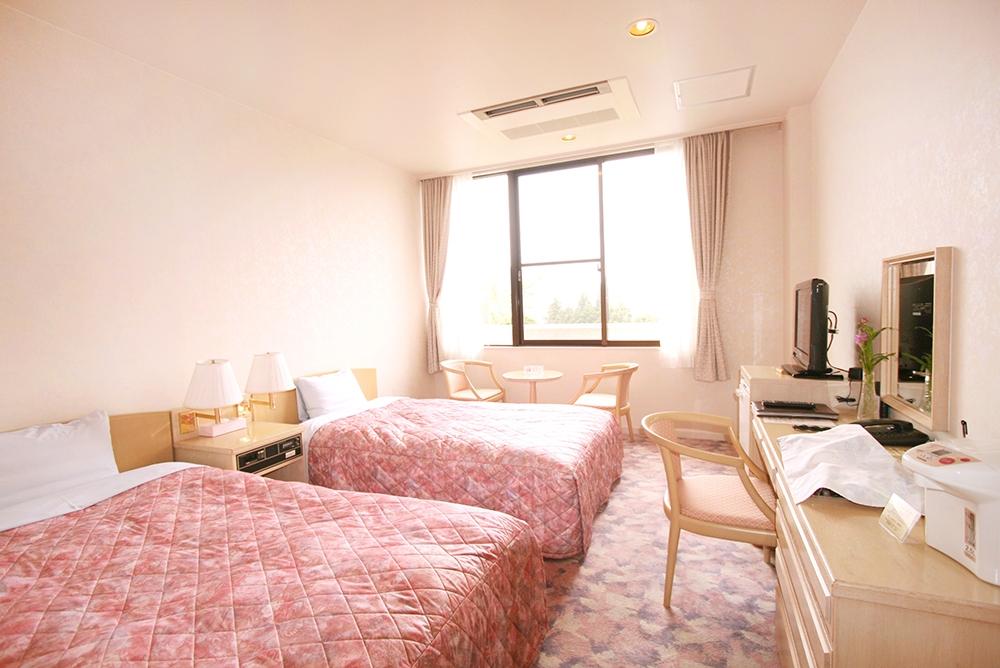 【平日限定】青山ホテル洋室　1泊2食付き ペア宿泊券