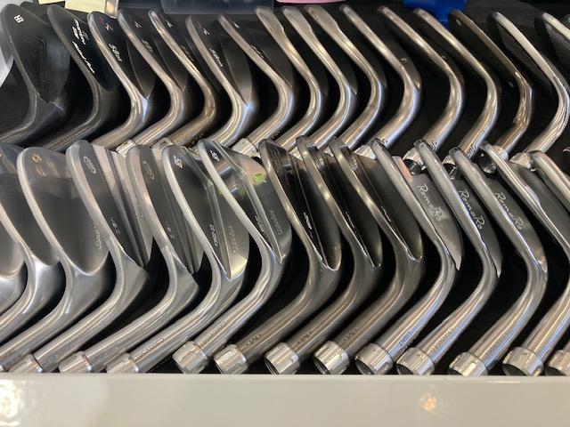 地クラブウェッジ２本お仕立券〈100,000円分〉【エポンゴルフ、アーティザンなど】