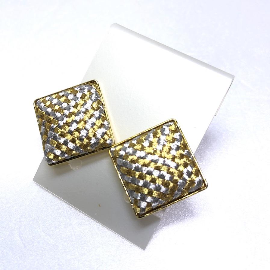 組紐イヤリング張角金銀