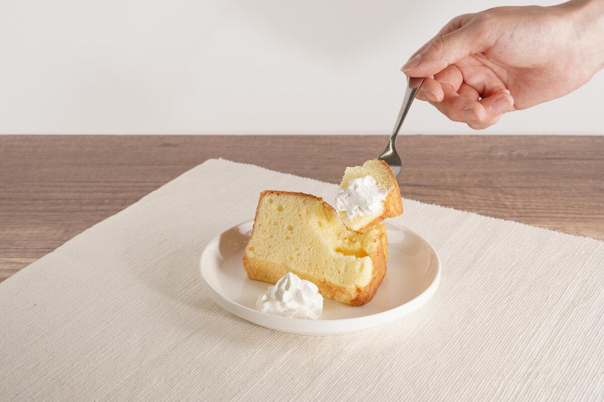 伊賀米コシヒカリ米粉シフォンケーキとシフォンケーキ 11個アソート詰合せ（おまかせ）