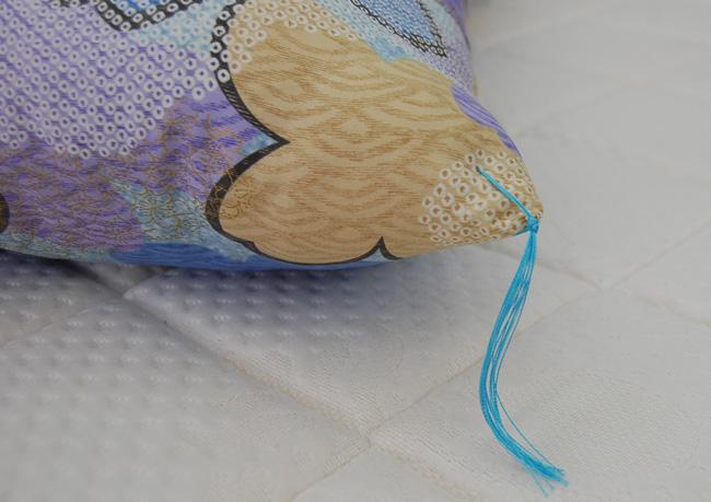 硬めの寝心地 インド綿100％ 手作り綿わた敷きふとんセミダブルロング　増量タイプ　側生地：ブルー