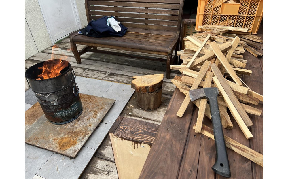 伊賀の薪 5kg 焚付け用小割り (長さ33cm・太さ約4cm)