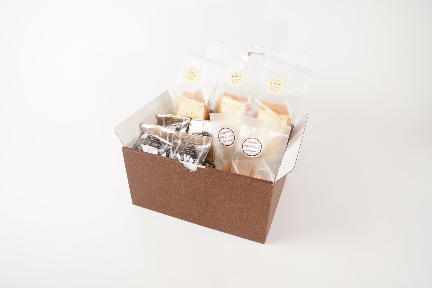 伊賀米コシヒカリ米粉シフォンケーキとシフォンケーキとカヌレ詰合せ