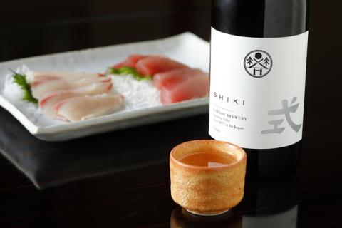 KJ-28　式 FRESH 純米大吟醸 720ml KJ-28 河武醸造 新ブランド ふるさと納税 さけ アルコール 15度 日本酒 国産 清酒 伊勢の国 フレッシュ 冷酒 ロック ise japan