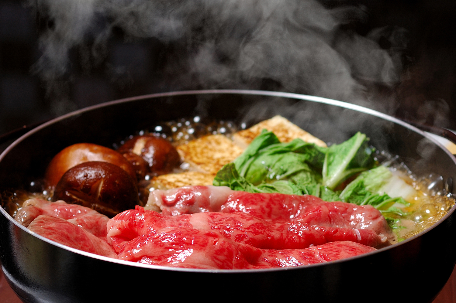 【2026年6月以降順次発送】【額改定】【数量に達し次第受付終了】松阪牛すき焼きシルクロース　500g