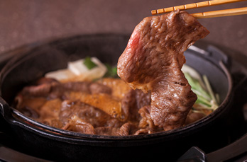 【数量限定】幻の松阪牛　特産松阪牛のモモすき焼き500ｇ　CDY-02