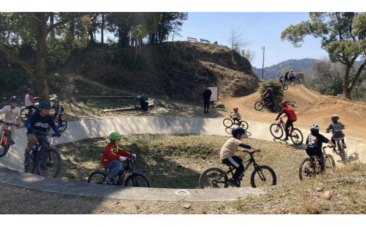 CB-03　親子でマウンテンバイク体験～森の中を駆け抜けよう～