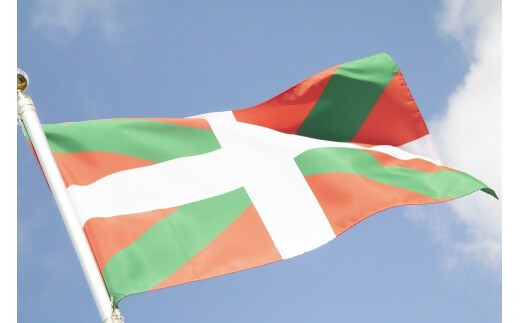 日本唯一の「バスクチーズタルト専門店」Egun onが届けるする　バスクチーズタルト トリュフ 3個　スイーツ お菓子 贈答品 贈答用 ギフト 三重県 多気町  エグノン　VT-87