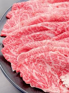 冷凍 松阪牛 すき焼き （肩ロース・モモ・バラ） 1kg ／ 瀬古食品 ふるさと納税 牛肉 松阪肉 名産 ブランド 霜ふり本舗 1kg 牛肉 お肉 肉 和牛 黒毛和牛 国産 国産牛 松阪牛 ブランド牛 ギフト 贈答 産地直送 松阪 牛 赤身 三重県 大台町 (388)