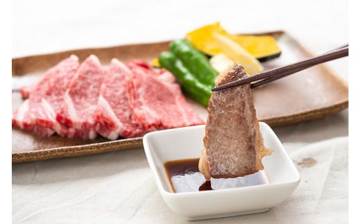 松阪牛 肩ロース 焼肉用 700g ／ 冷凍 多気郡農協 和牛 黒毛 特産品 松阪肉 牛肉 お肉 肉 ブランド牛 焼肉 焼き肉 ご自宅用 家庭用 ギフト 贈答用 産地直送 松阪 牛 赤身 霜降り 三重県 大台町 (0083)