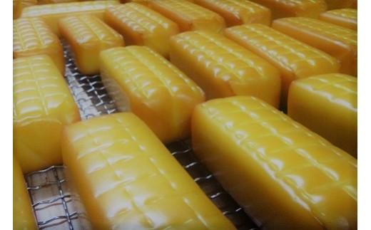 燻製 チーズ 4種セット ／ 冷蔵 宮川森林組合 スモーク 人気商品 お取り寄せグルメ 詰め合わせ 詰合せ 詰め合せ ご自宅用 家庭用 ギフト 贈答用 おつまみ くん製 くんせい くん製チーズ 燻製チーズ 三重県 大台町 (10000019)