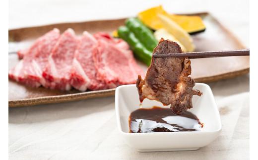 松阪牛 肩ロース 焼肉用 700g ／ 冷凍 多気郡農協 和牛 黒毛 特産品 松阪肉 牛肉 お肉 肉 ブランド牛 焼肉 焼き肉 ご自宅用 家庭用 ギフト 贈答用 産地直送 松阪 牛 赤身 霜降り 三重県 大台町 (0083)