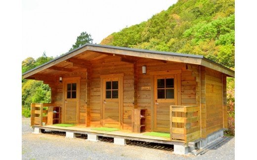 ログ　コテージ　とちの木　素泊まり　１名　利用券／船釣　磯釣　筏釣　釣堀　素泊り　BBQ　バイク旅　ひとり旅　海水浴　登山　伊勢志摩