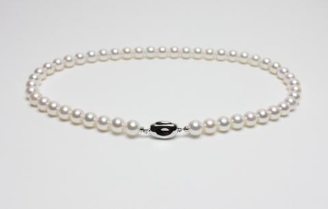 買い価格あこや真珠大粒ネックレス〔8.5×9 アコヤ真珠