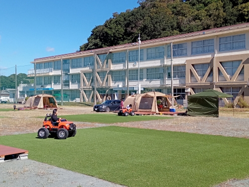 手ぶらでキャンプ （宿泊キャンプ2名様） 1組招待券 ／ わがら アウトドア 宿泊券 レジャー 旅行 チケット 三重県 南伊勢町