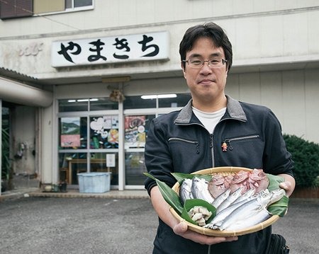 珍しい 干物 約1.5kg 前後 おまかせ 詰め合わせ セット 小分け 冷凍 食べ比べ ひもの ブリみりん干し アジ開き カマス アマダイ 小サバ トビウオ ウツボ 三重県 伊勢 志摩 南伊勢町 やまきち商店