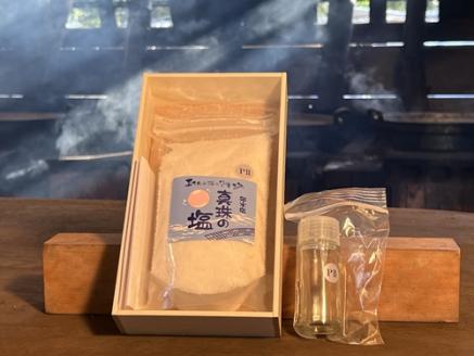 真珠の塩　P2　300ｇ入×1袋　容器付き／真珠塩　塩　天然塩　ミネラル　しお　伊勢志摩　三重　南伊勢