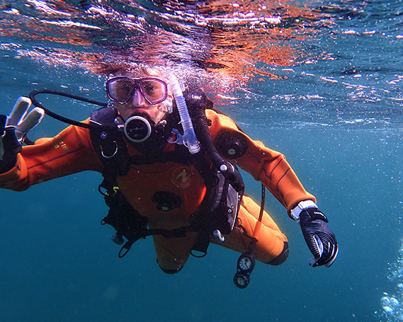 スキューバダイビング　体験　3時間コース　チケット1人分／アクティビティ　三重県　南伊勢町　伊勢志摩