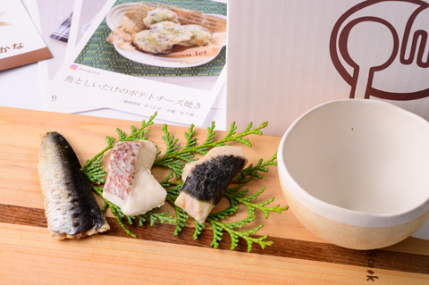 三重の海からの贈りもの。春夏秋冬旬のおさかな離乳食材セット１年分＋萬古焼の離乳食用食器付（全６回）