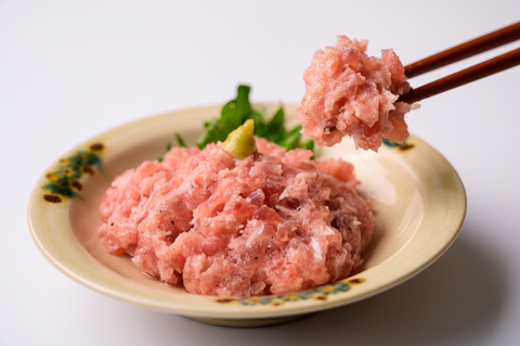 まぐろ三昧セット〈本鮪の中トロ200g×2・ネギトロ100g×4袋〉〈おすすめ返礼品〉