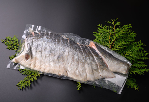 鮭問屋【塩白鮭】切身　天然〈約１kg〉