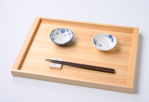 ウッドメイクキタムラ「尾鷲ヒノキのトレイ(M)」