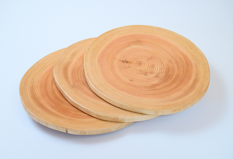 尾鷲ヒノキ職人の「おもてなし年輪皿（中）3枚セット」
